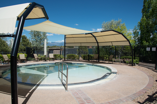 Dynamic Pool Cover